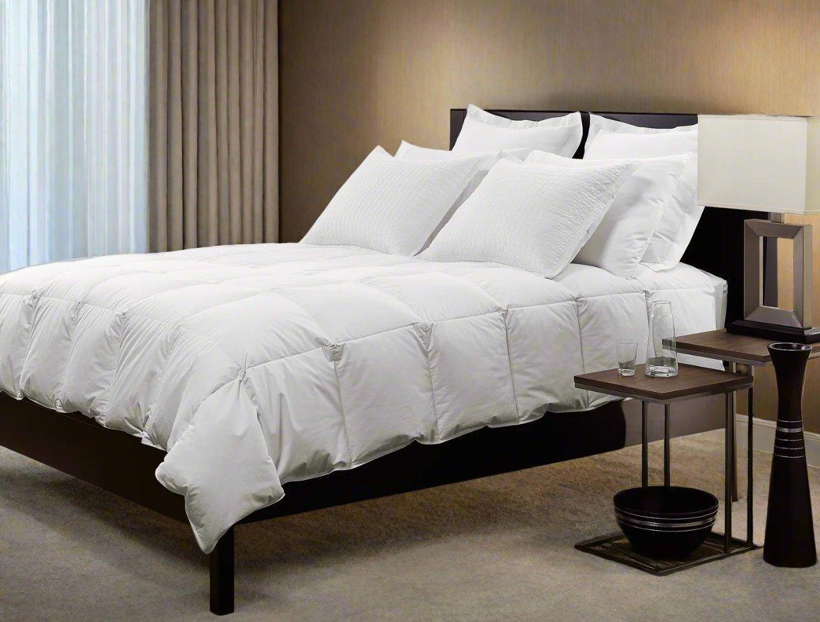 Classic Fall Weight Down-Alternative Comforter - Down Direct