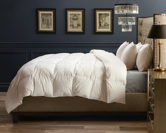 Signature Collection Down-Alternative Duvet Comforter by DOWN Inc.