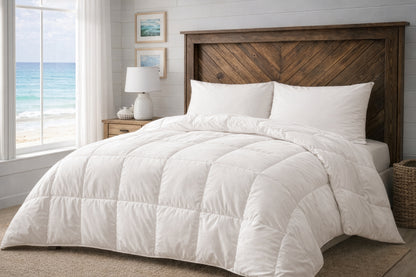 Signature Collection Light Weight Down-Alternative Duvet Comforter by DOWN Inc.